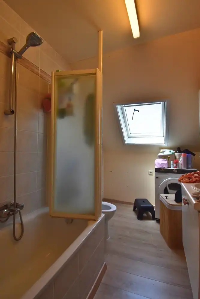 Duplex te huur in Sint-Pieters-Leeuw foto 6