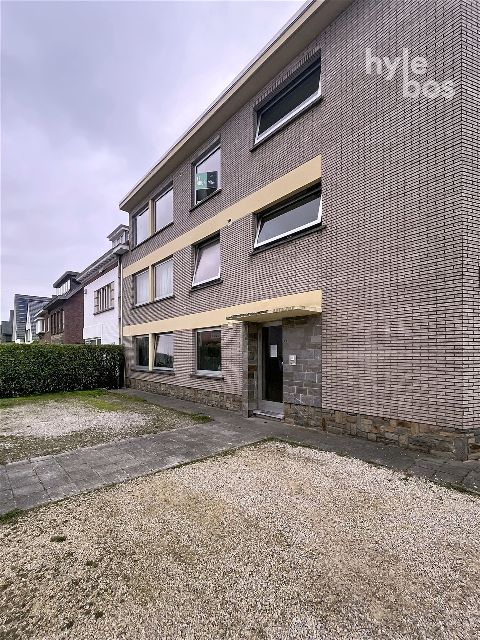 2 slaapkamer appartement met garage foto {{pictureIndex}}