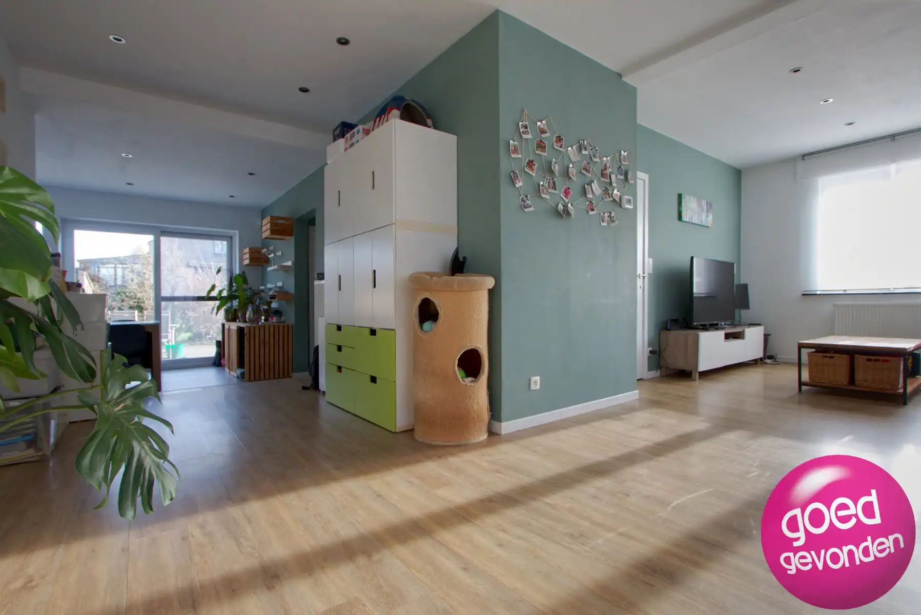 WONING - GERENOVEERD - 4 SLK - TERRAS - TUIN - PARKING foto 6