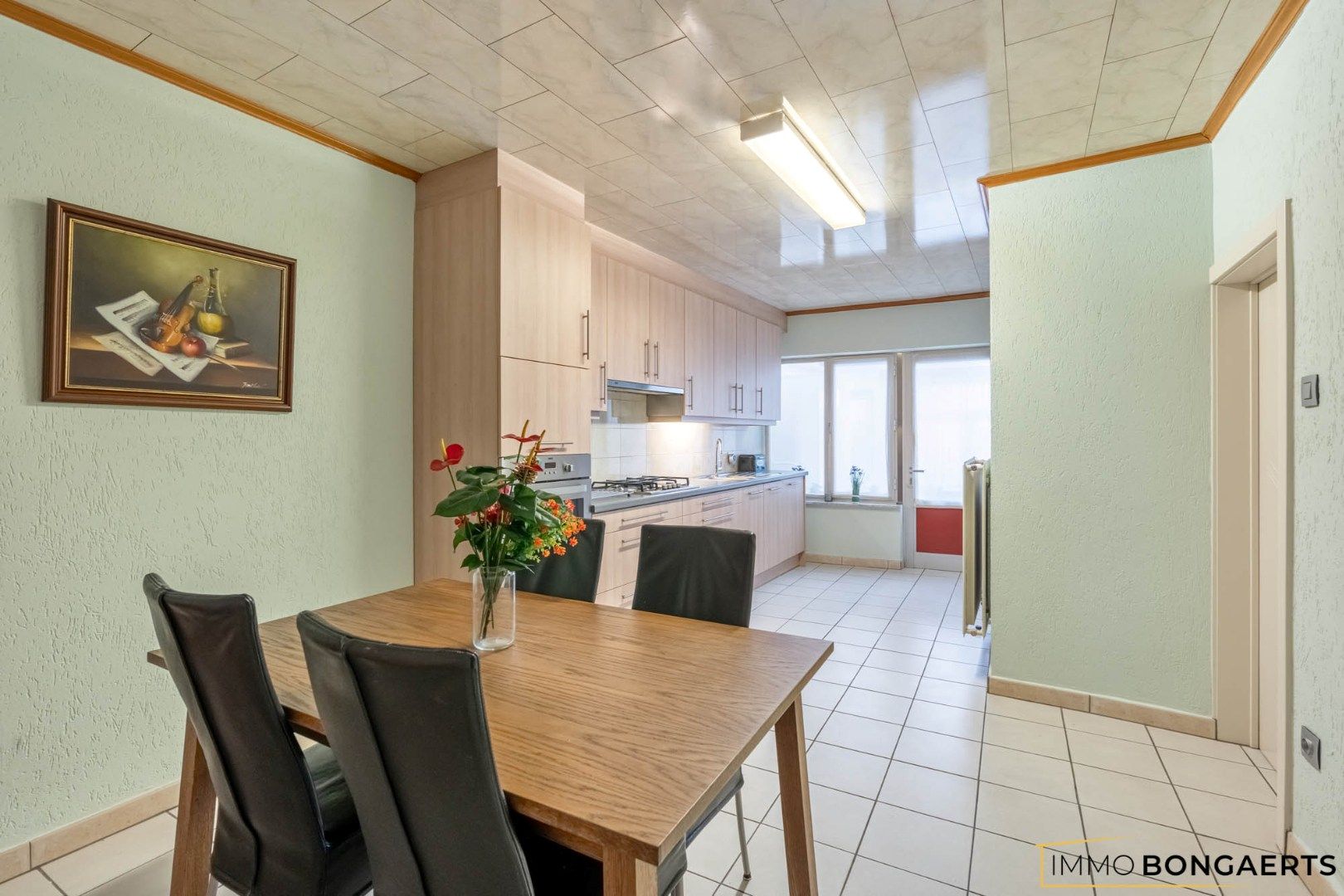 Rijwoning met 3 slaapkamers foto 2