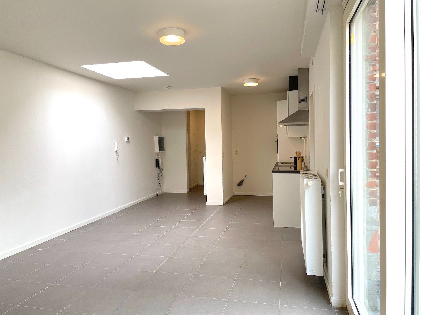Mooi, gerenoveerd appartement met 1 slaapkamer en terras. foto 5
