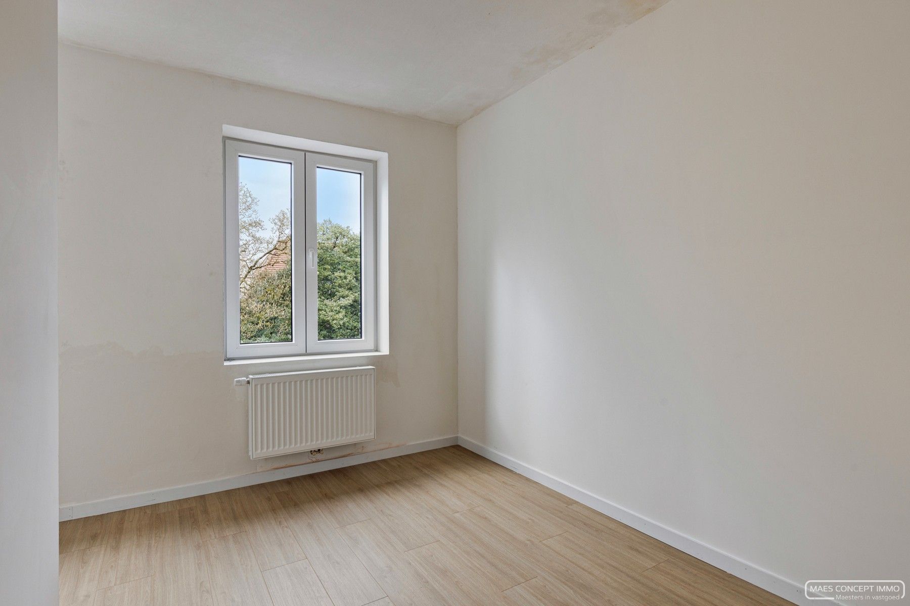 Unieke, gerenoveerde woning in het hart van Moen foto 16