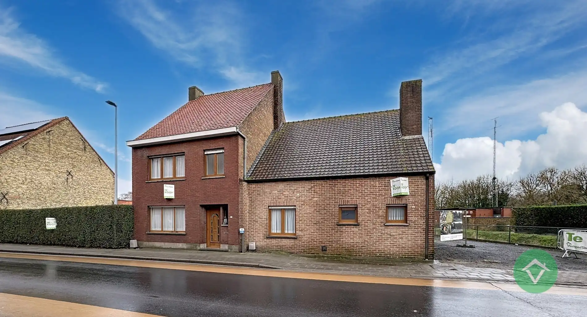 Alleenstaande woning met naastliggend stuk bouwgrond en weide te Eernegem foto 10