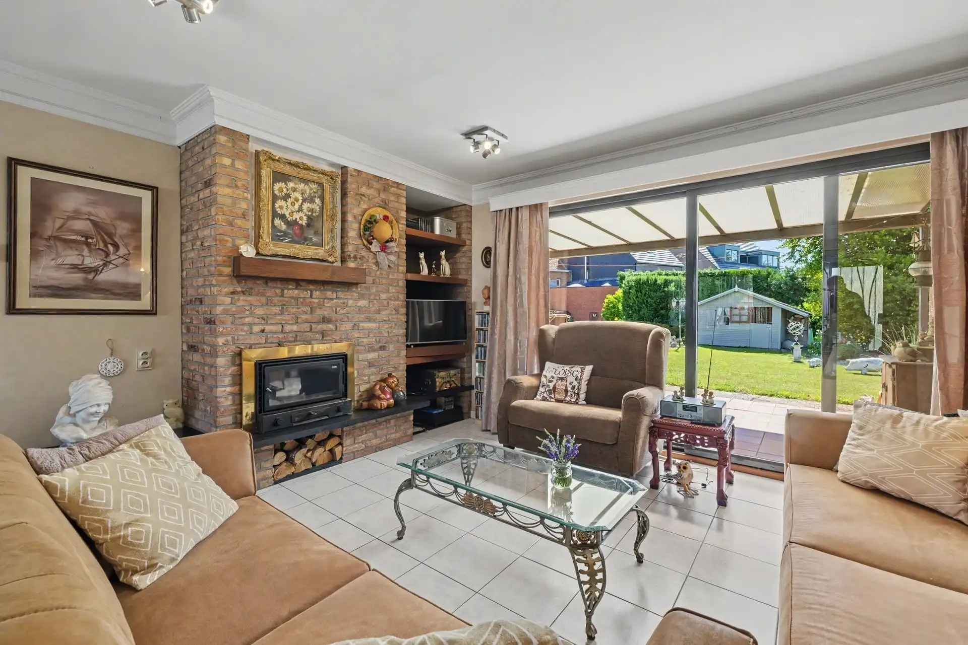 Ruime laagbouwwoning op een mooi perceel van 1.373m² foto 7