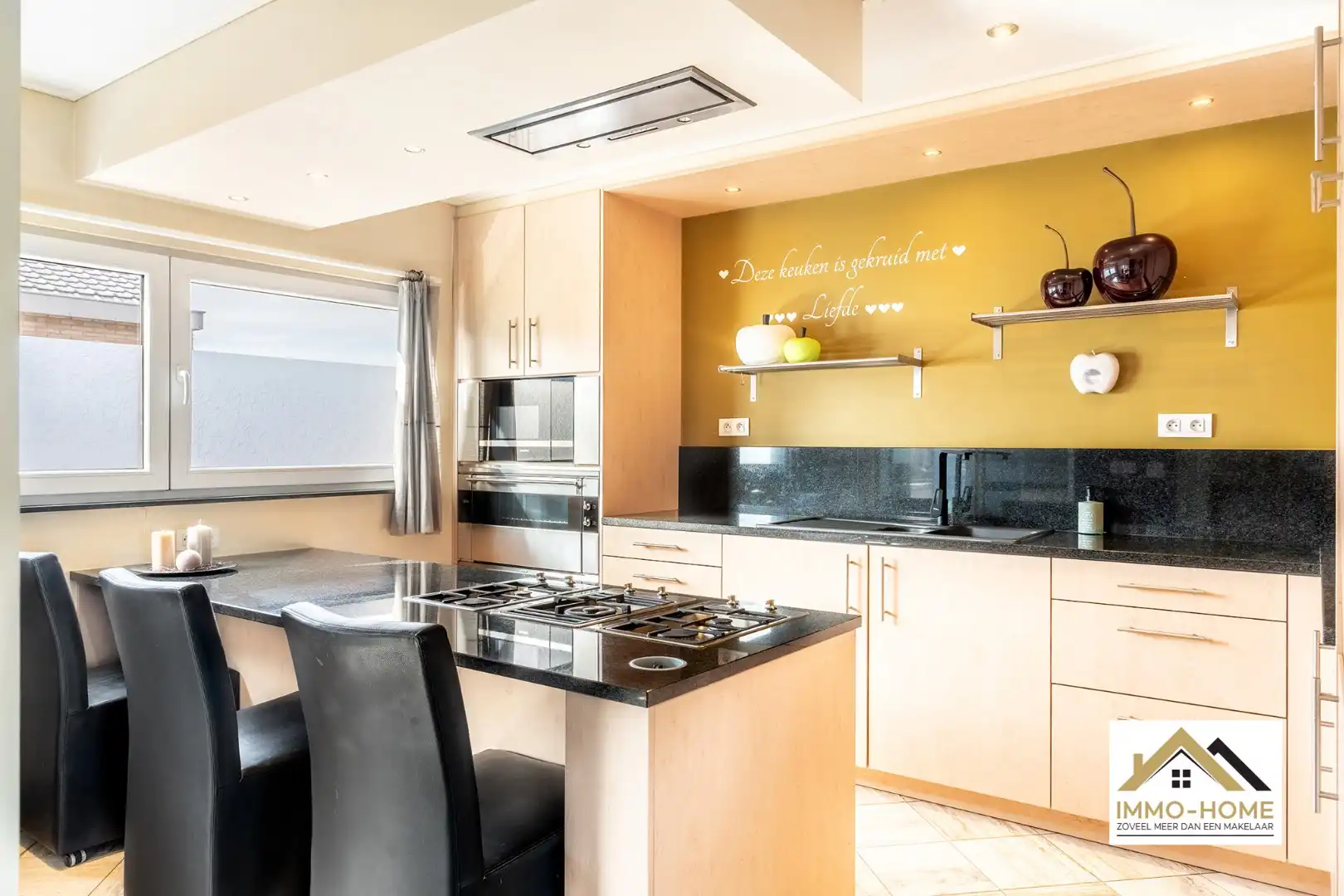 Ruime woning met prachtig uitzicht foto 13