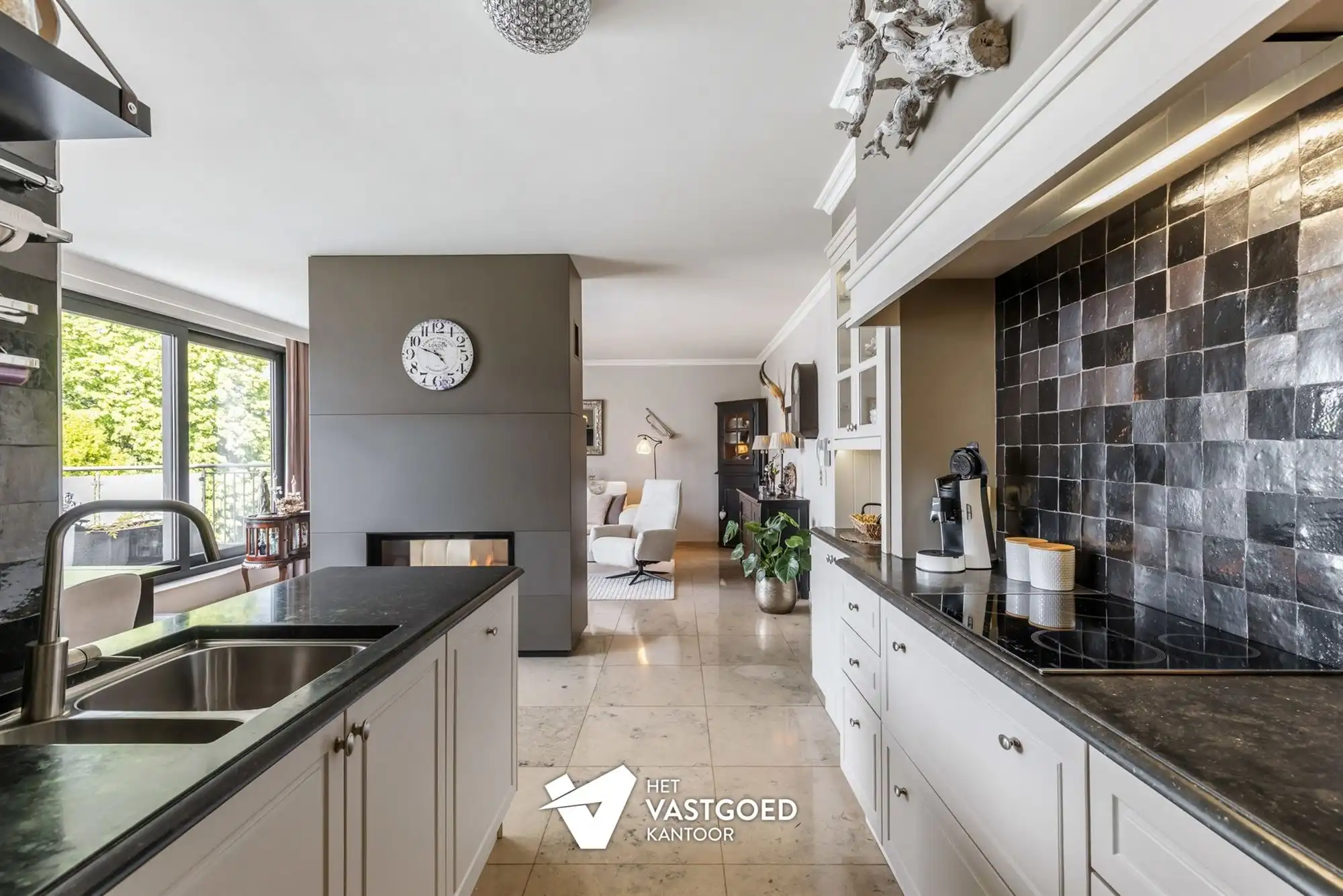 VRIJSTAANDE PENTHOUSE MET 3 SLPKS EN ZEER RUIM TERRAS! foto 13