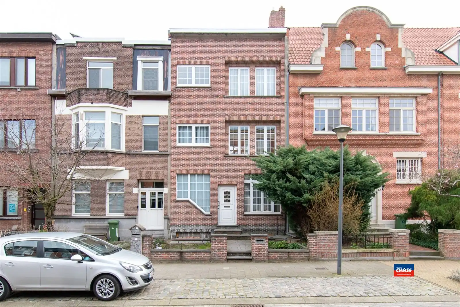Prachtige woning met grote tuin & studio (1v) foto 2