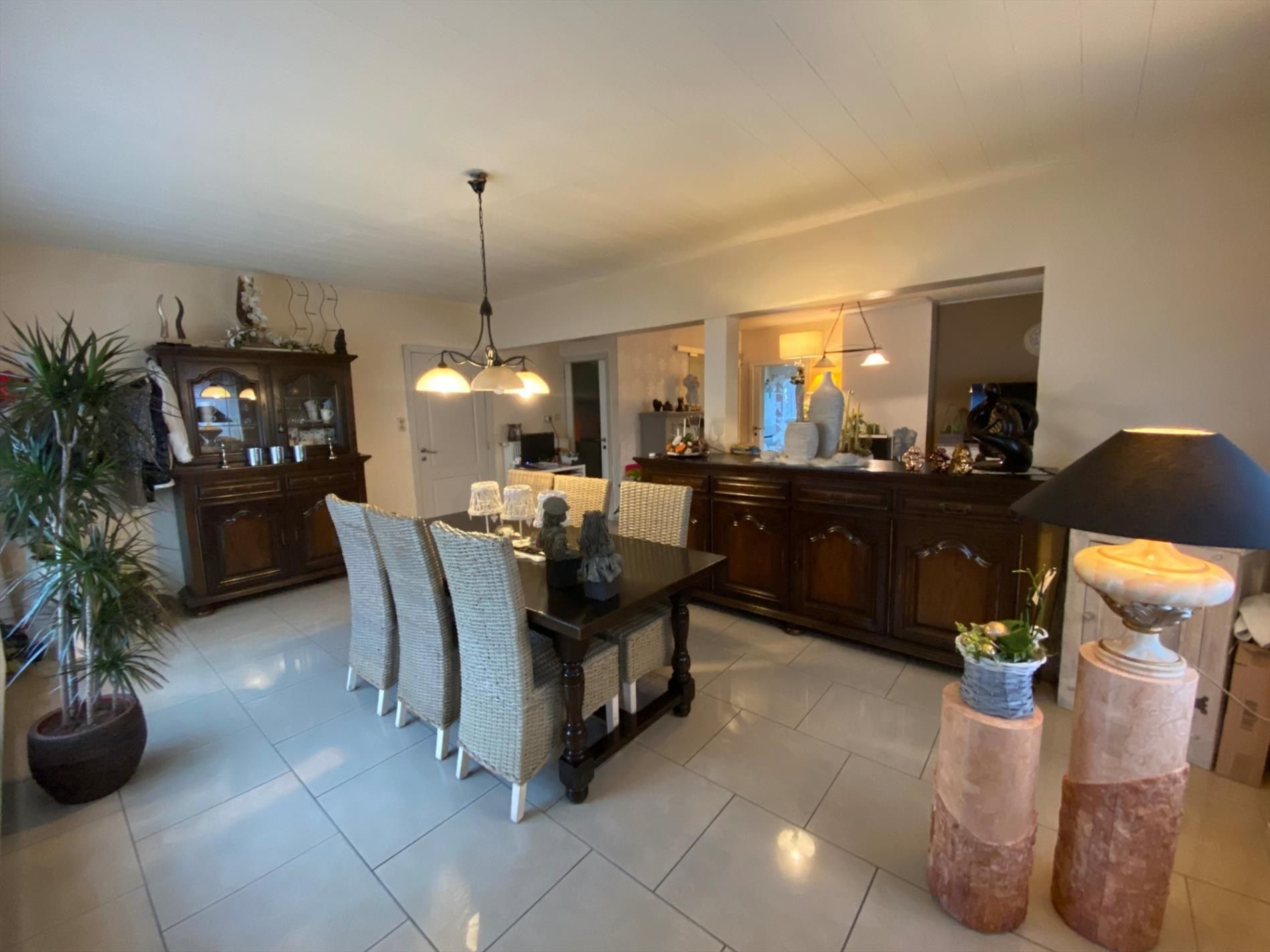 Gerenoveerde hoekwoning met 3 slaapkamers te Houthulst  foto 3