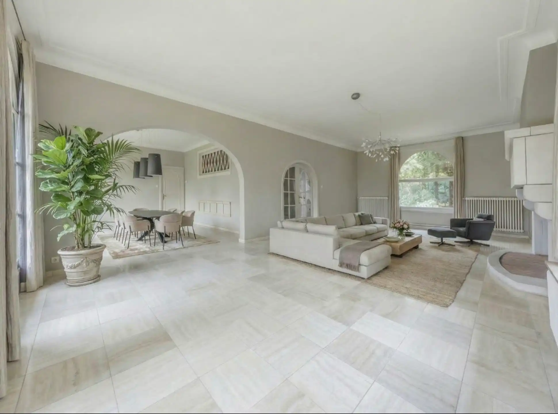 Stijlvolle villa met zwembad en uitzonderlijk potentieel foto 8