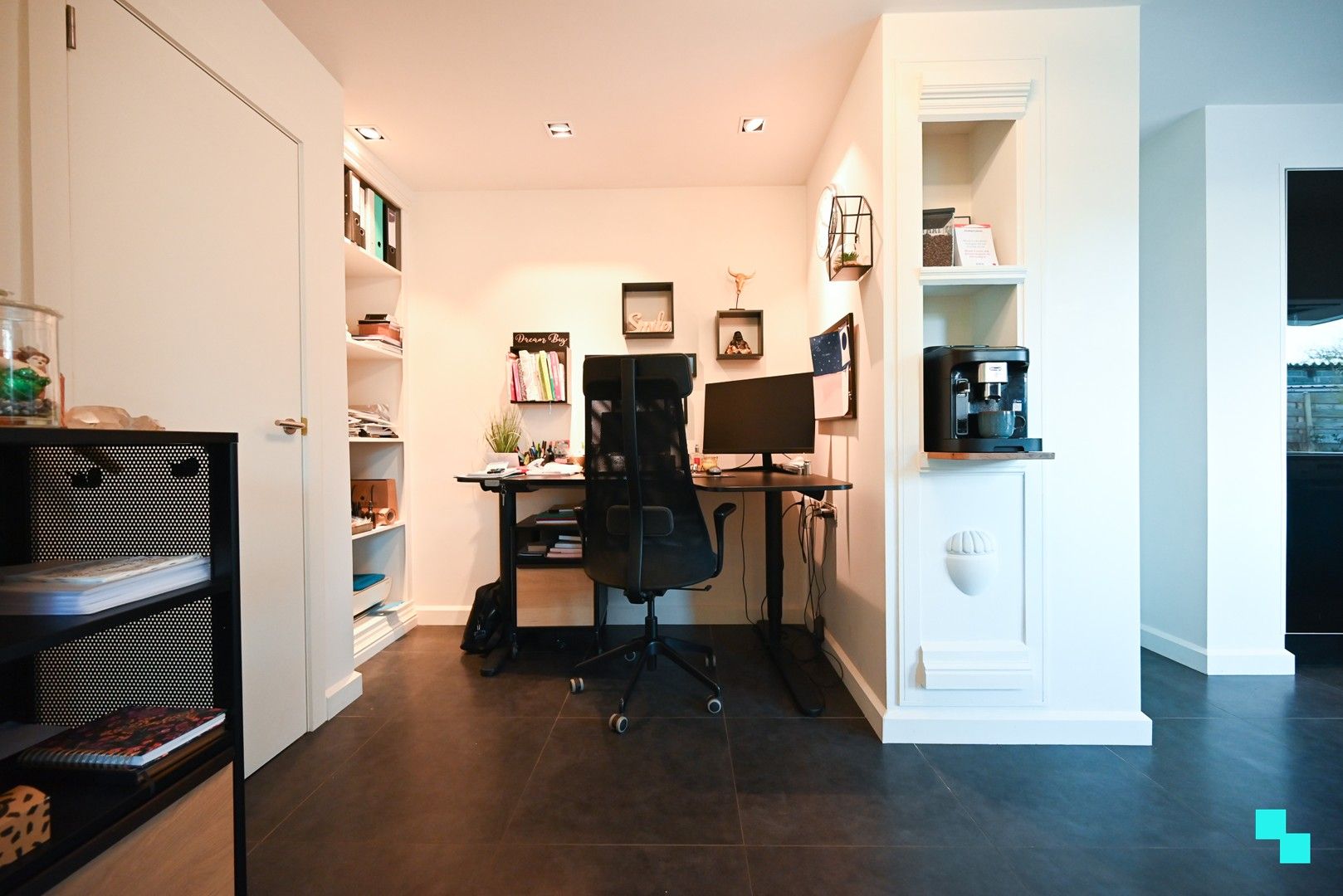 Instapklare ééngezinswoning met vier slaapkamers te Sint-Eloois-Winkel foto 7