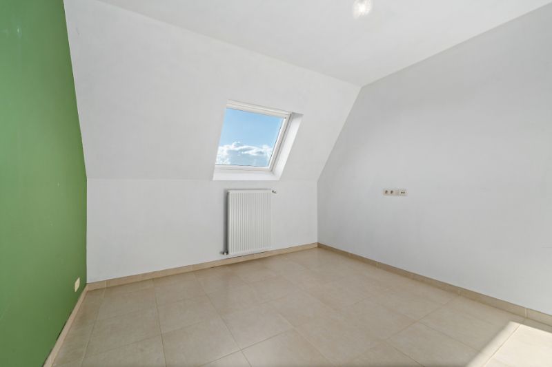Instapklaar appartement in het hart van Lokeren! foto 9