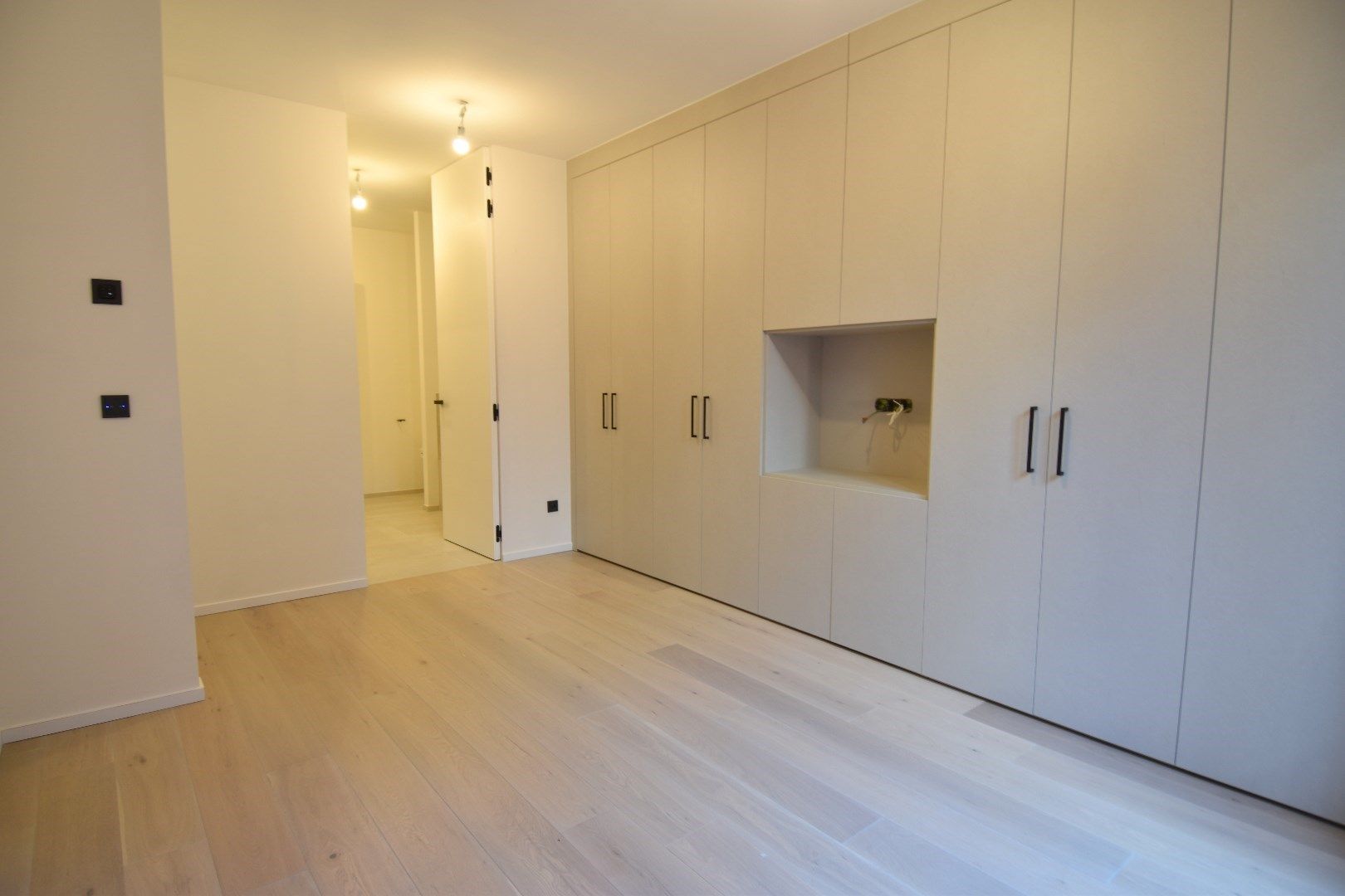 Luxe appartement in het hartje van Kortrijk aan de Leie en Broeltorens foto 18