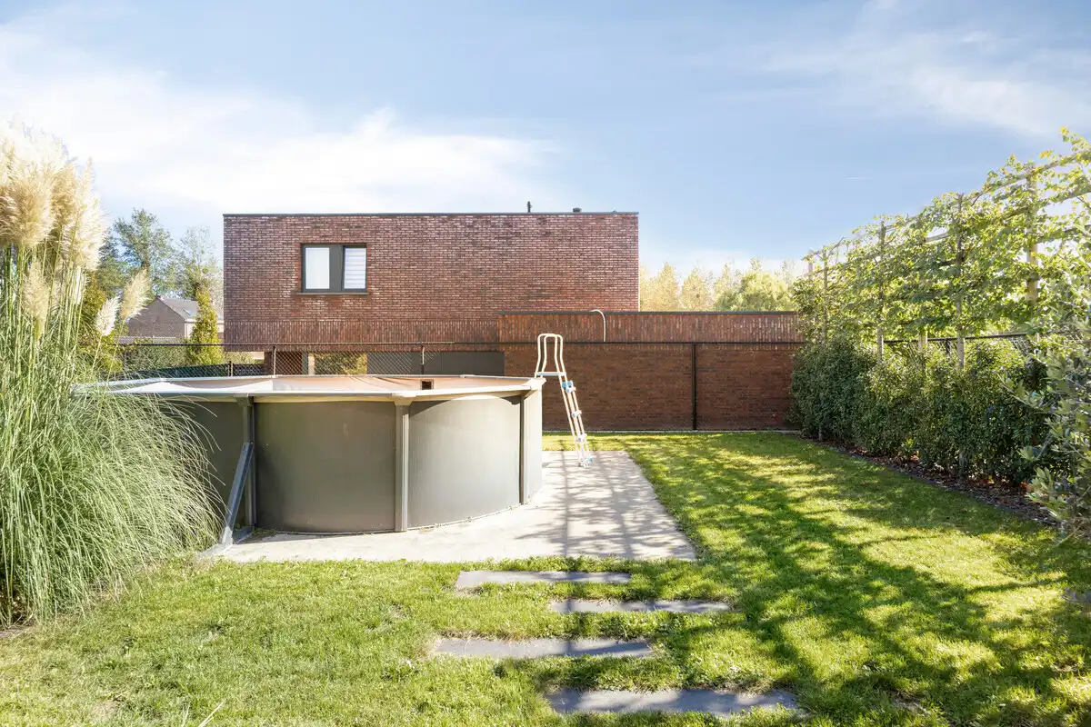 RECENTE HEDENDAAGSE WONING OP 5A12CA MET 3 SLK TE GUIGOVEN. INTERESSANT INVESTERINGSPAND. foto 19