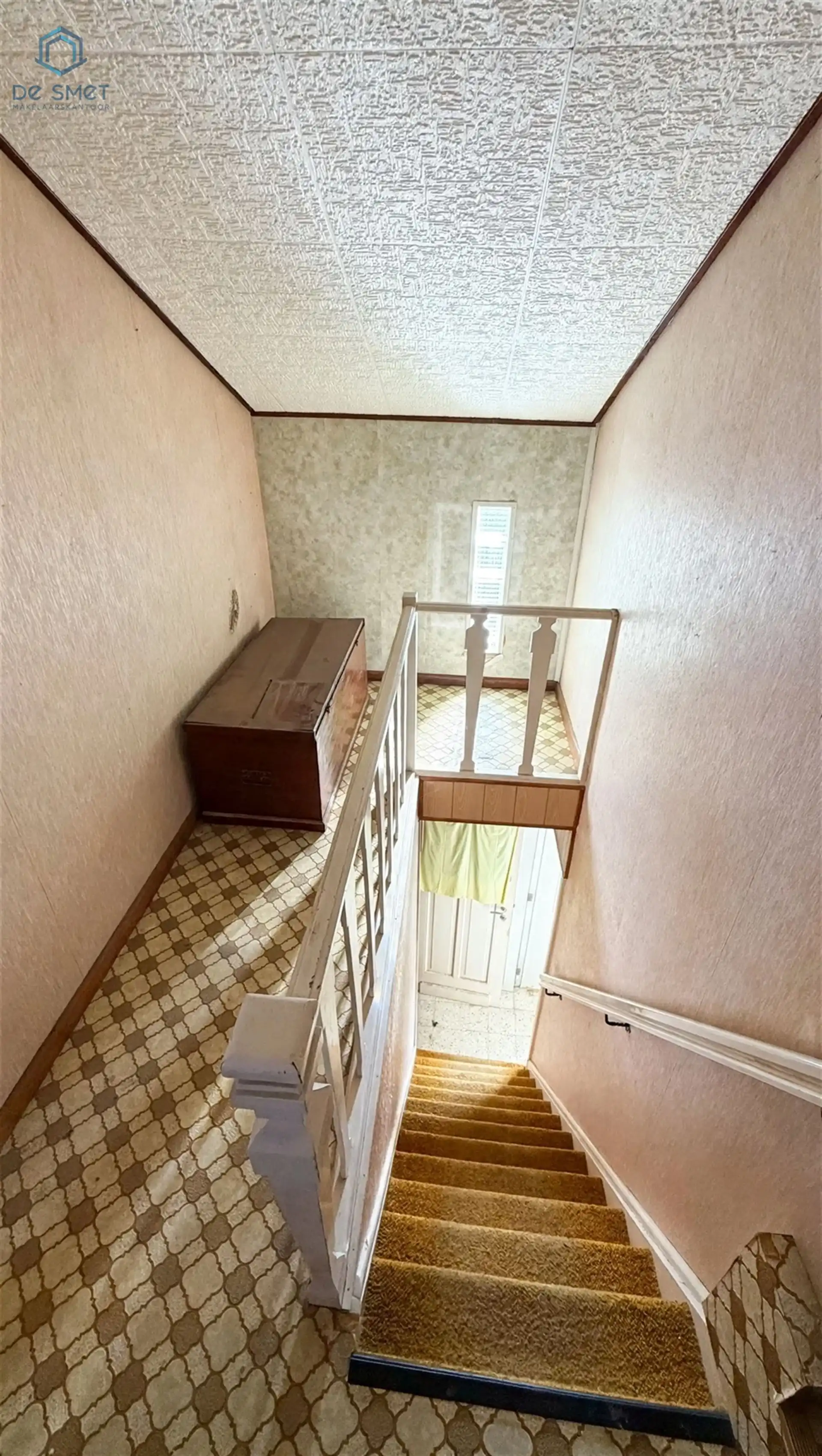 TE RENOVEREN WONING MET 3 SLAAPKAMERS, TUIN EN PRACHTIG UITZICHT IN PAJOTTEGEM foto 12