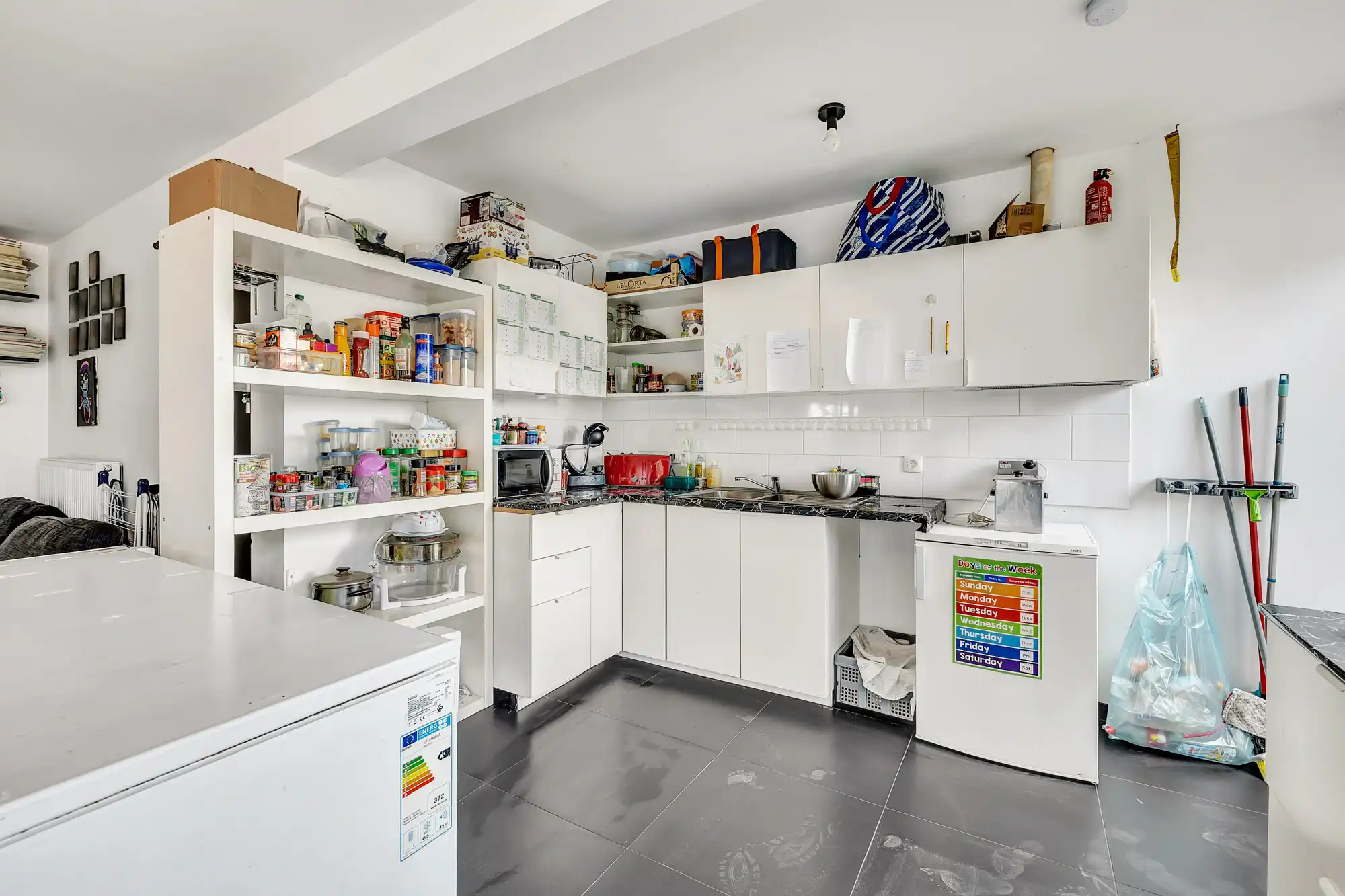 Instapklaar appartement met 3 slpk te centrum Liedekerke foto 6
