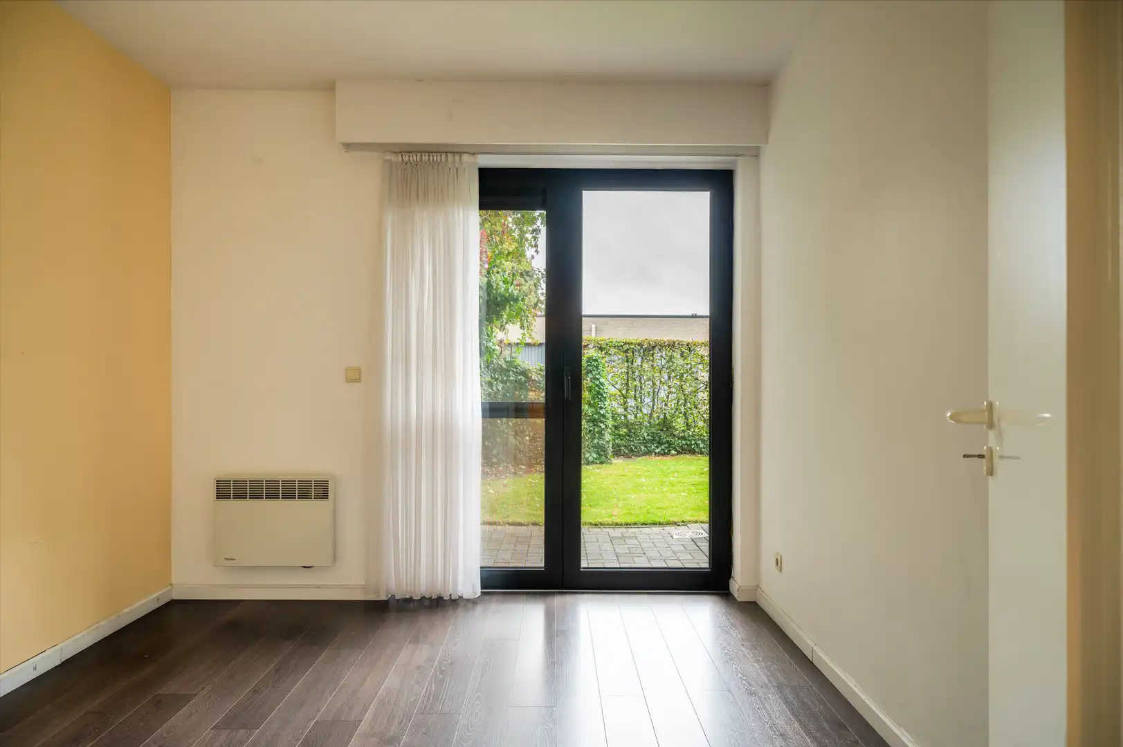 Centraal en rustig gelegen gelijkvloers appartement foto 15