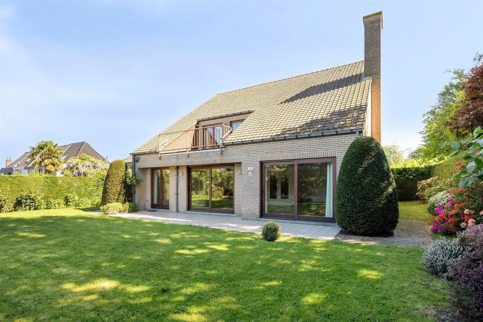 Woning met 5 slaapkamers te Beersel foto 2