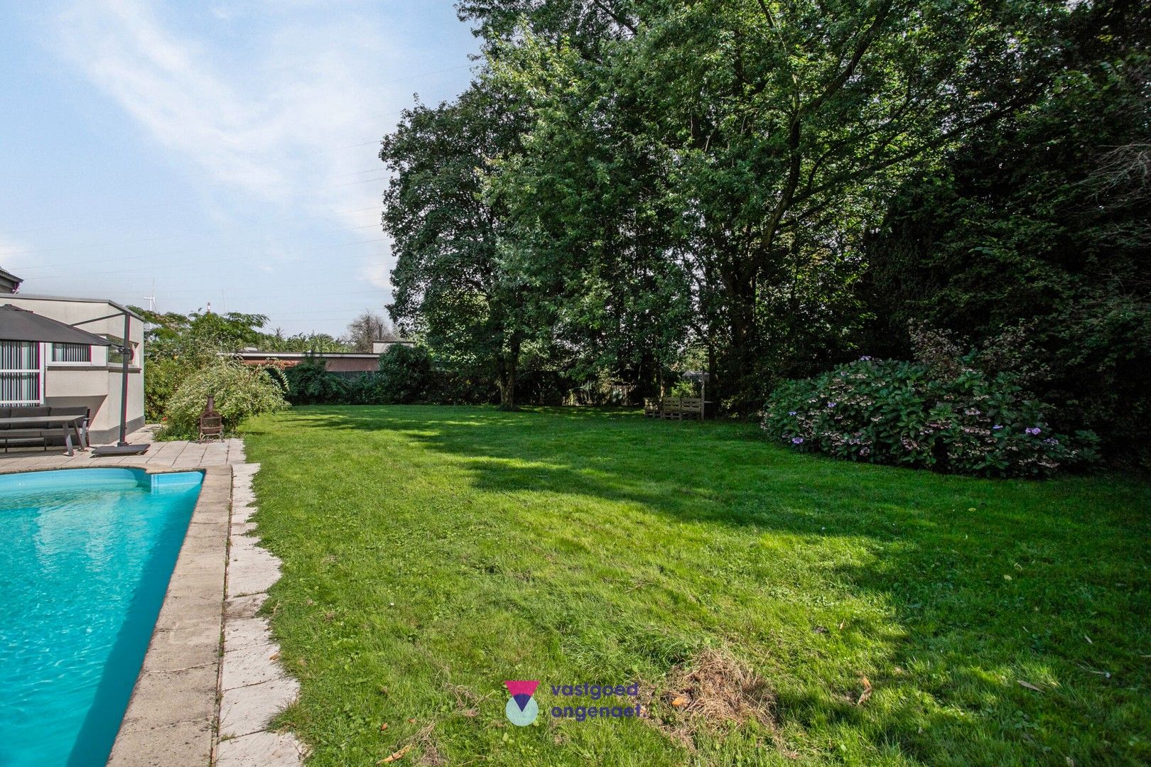 Te koop: Unieke en Rustig Gelegen Villa in Evergem foto 21