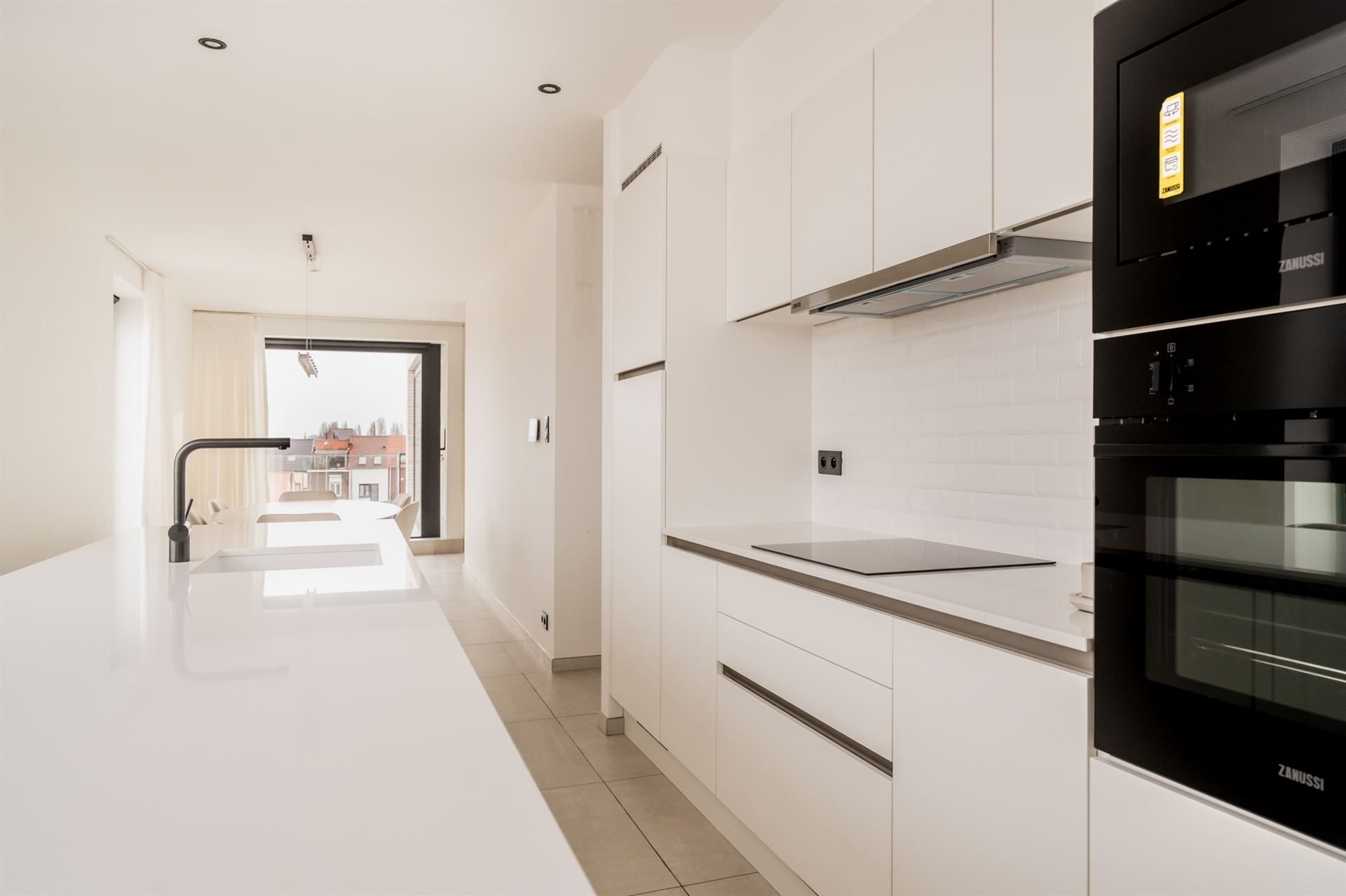 Volledig nieuwe penthouse met 3 slaapkamers foto 7