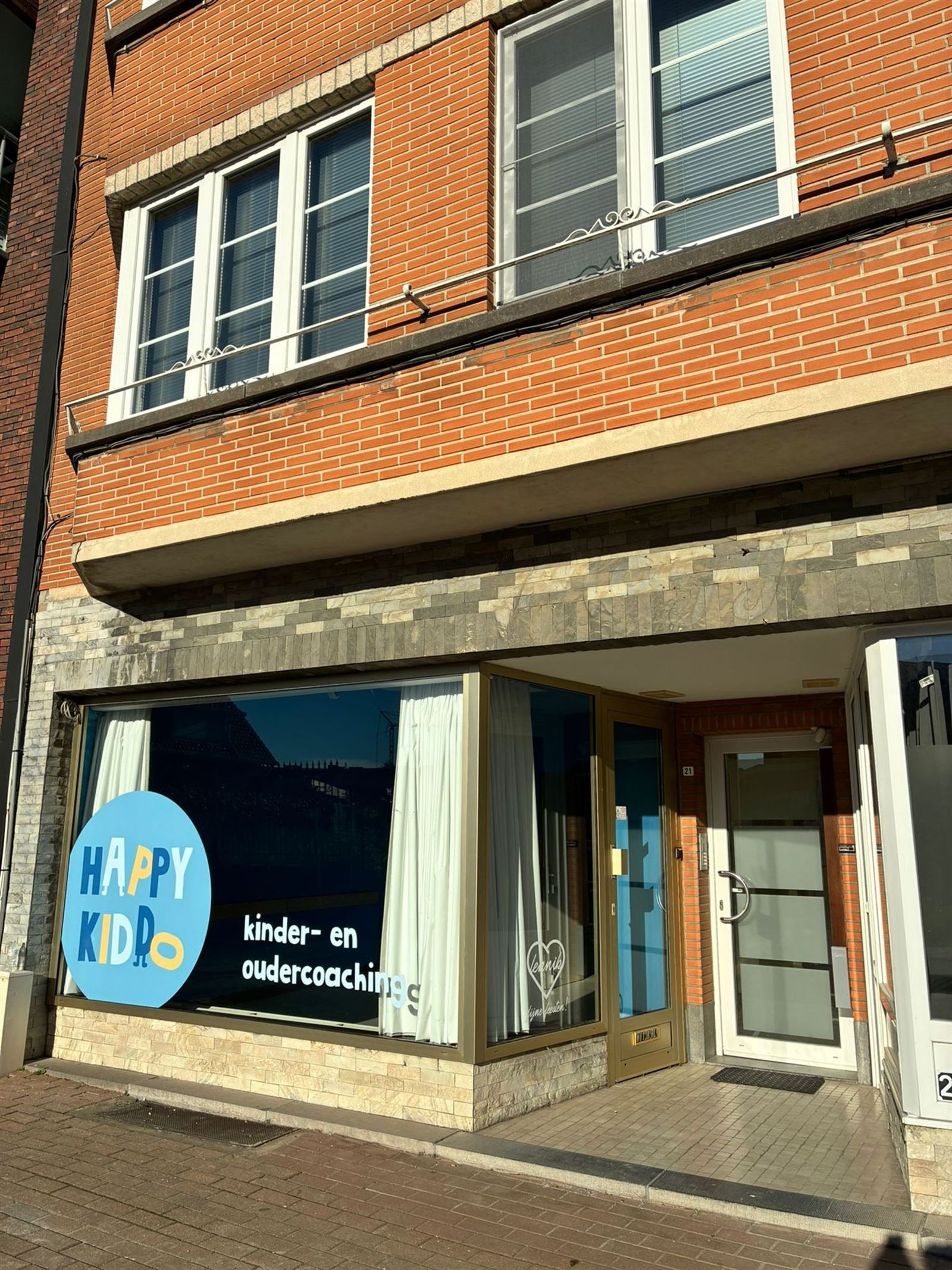 Handelspand centrum Lennik TE HUUR foto 11