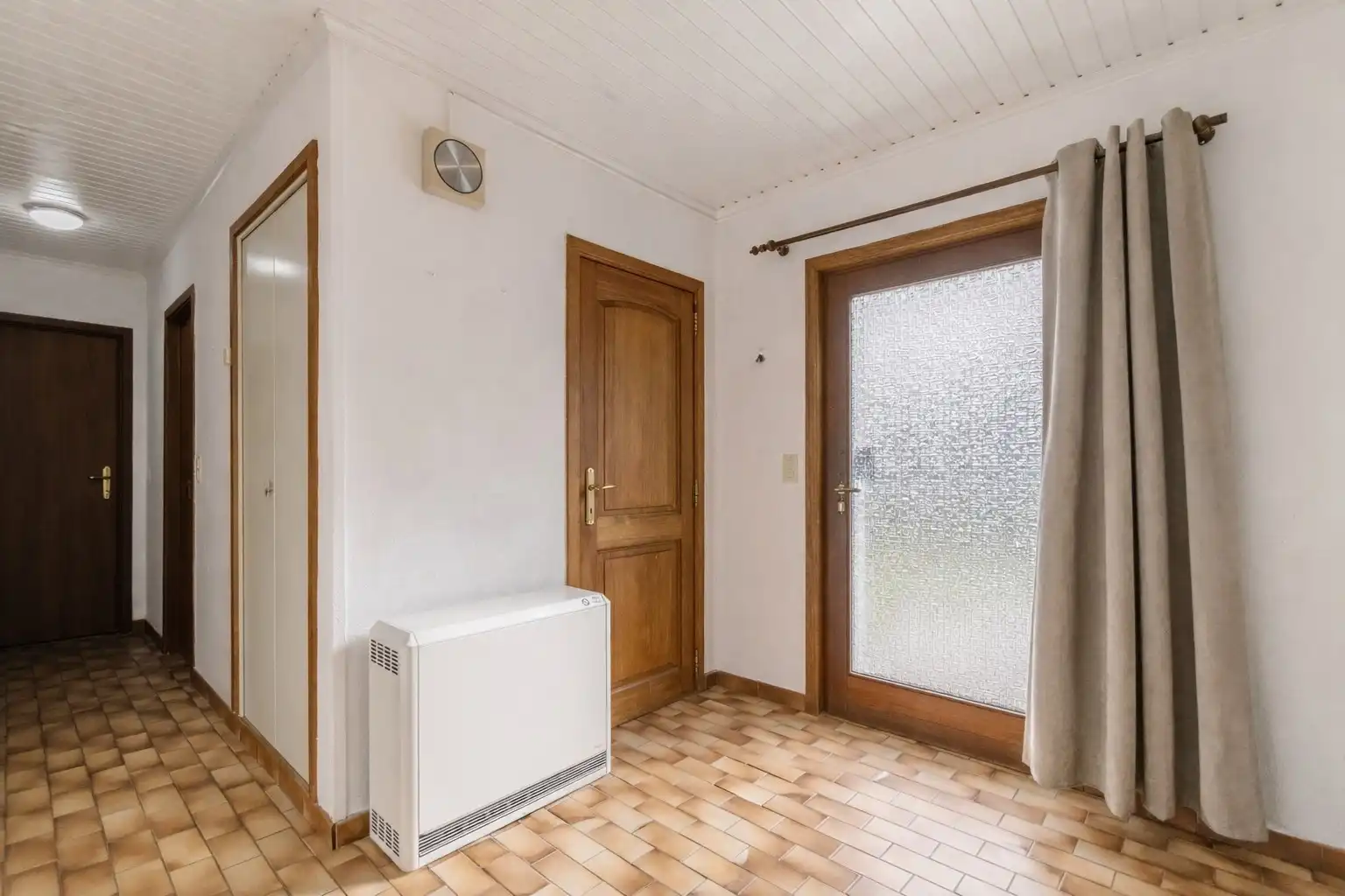 CHARMANTE BUNGALOW MET 2 SLPK + BUREAU OP TOPLOCATIE ! foto 13