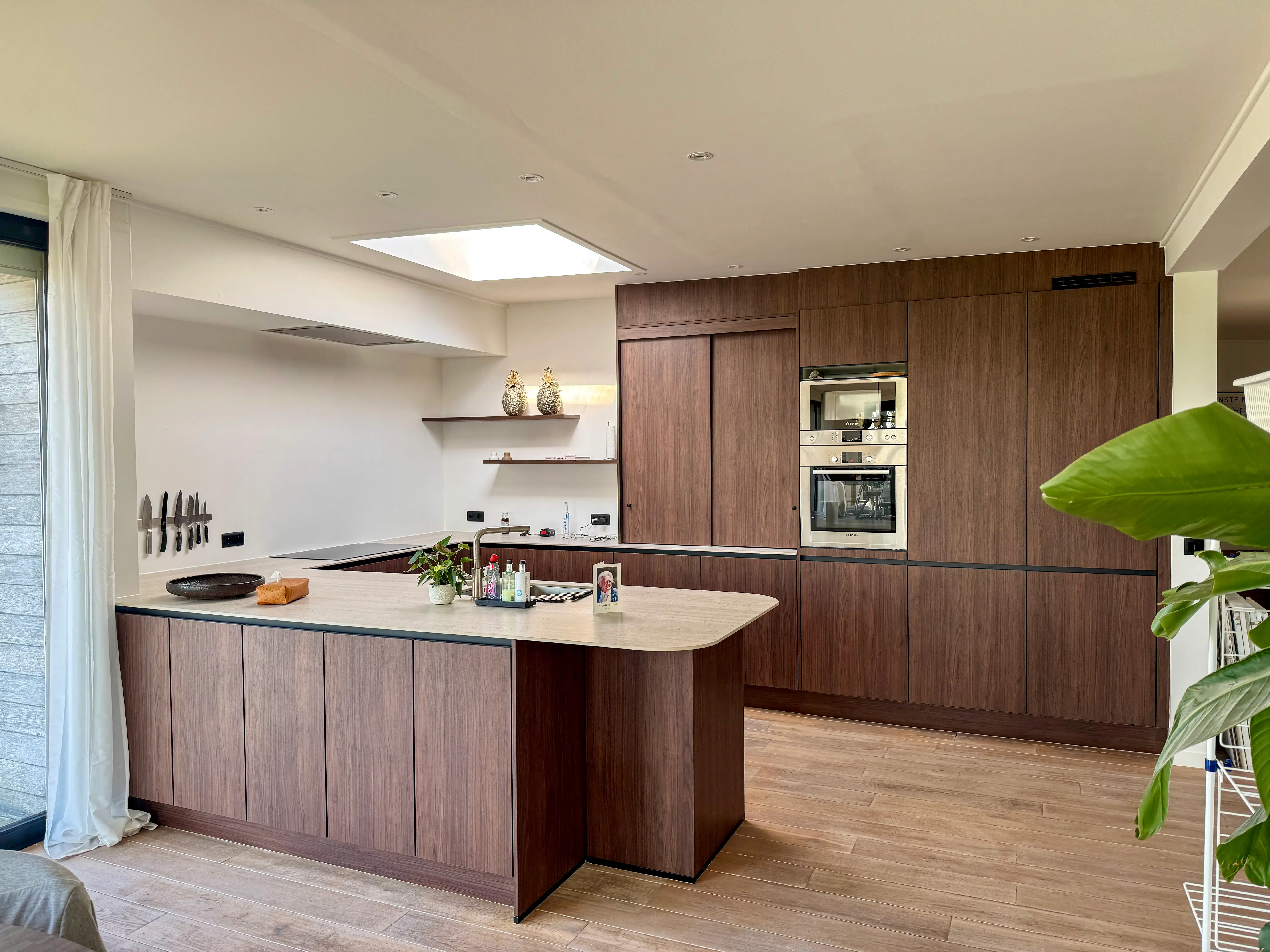 Woning met magazijn/loods foto 5