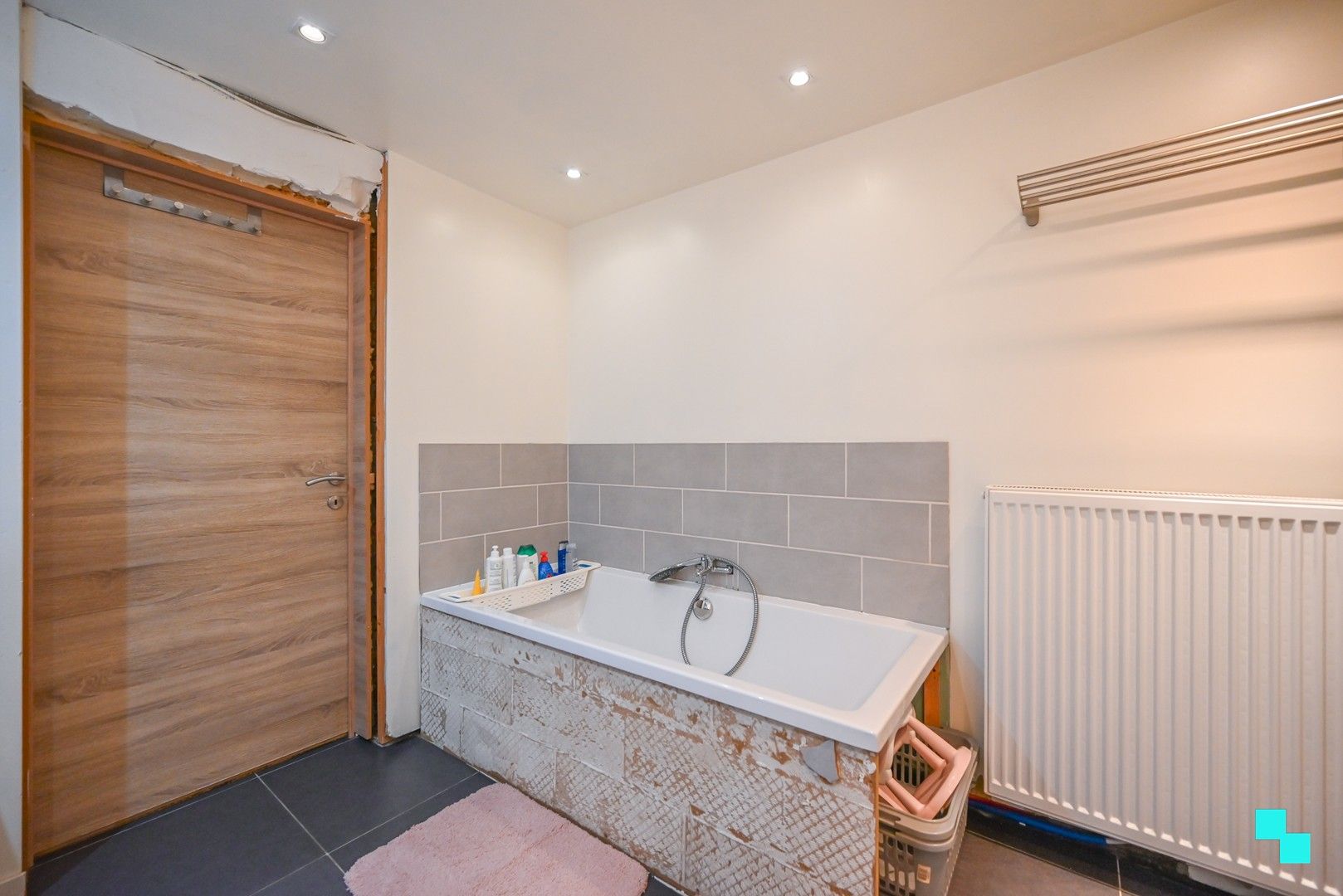 Energiezuinige woning nabij de Gavers in Harelbeke! foto 16