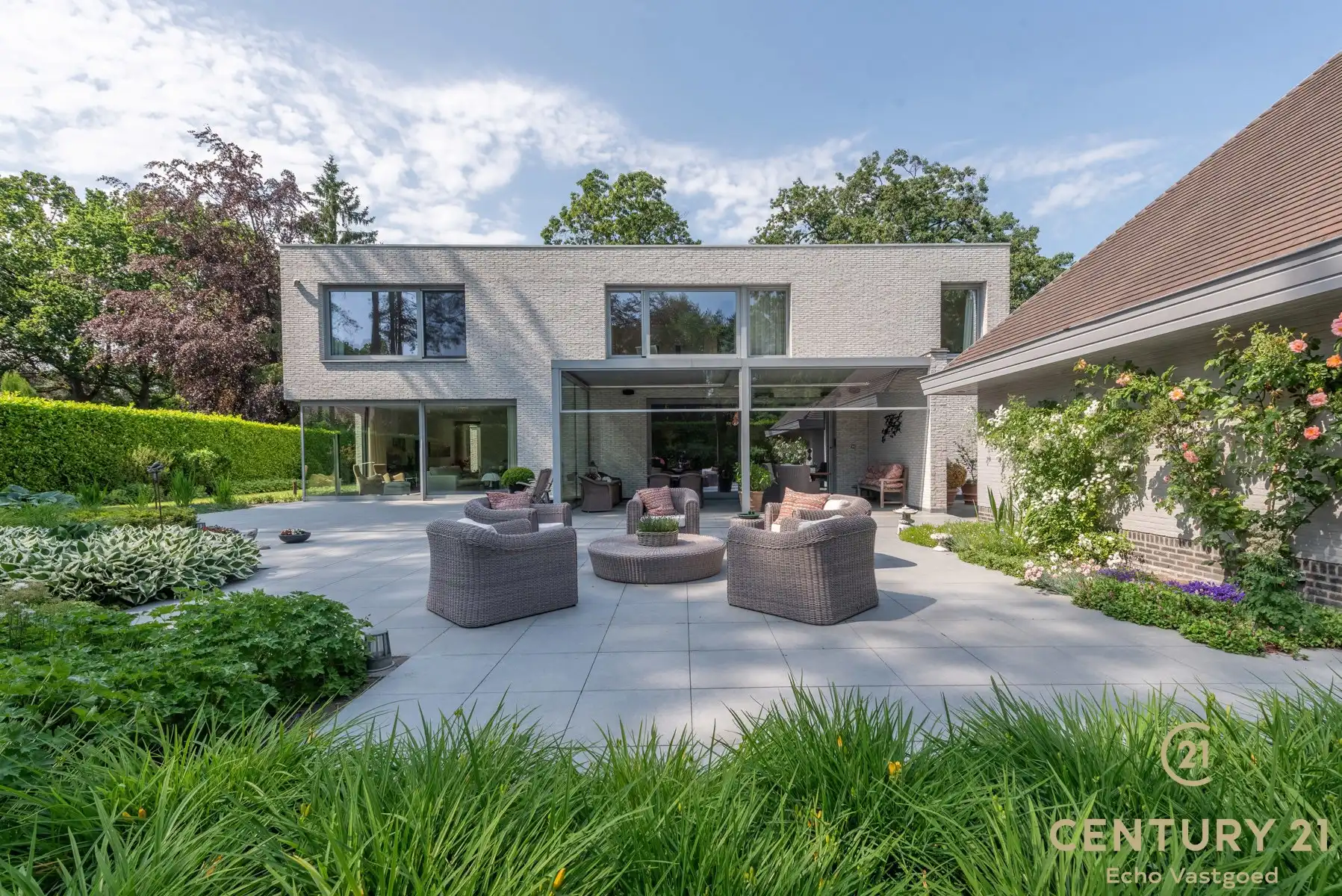 Exclusieve onderhouden architectenvilla in villawijk De Lint foto 35