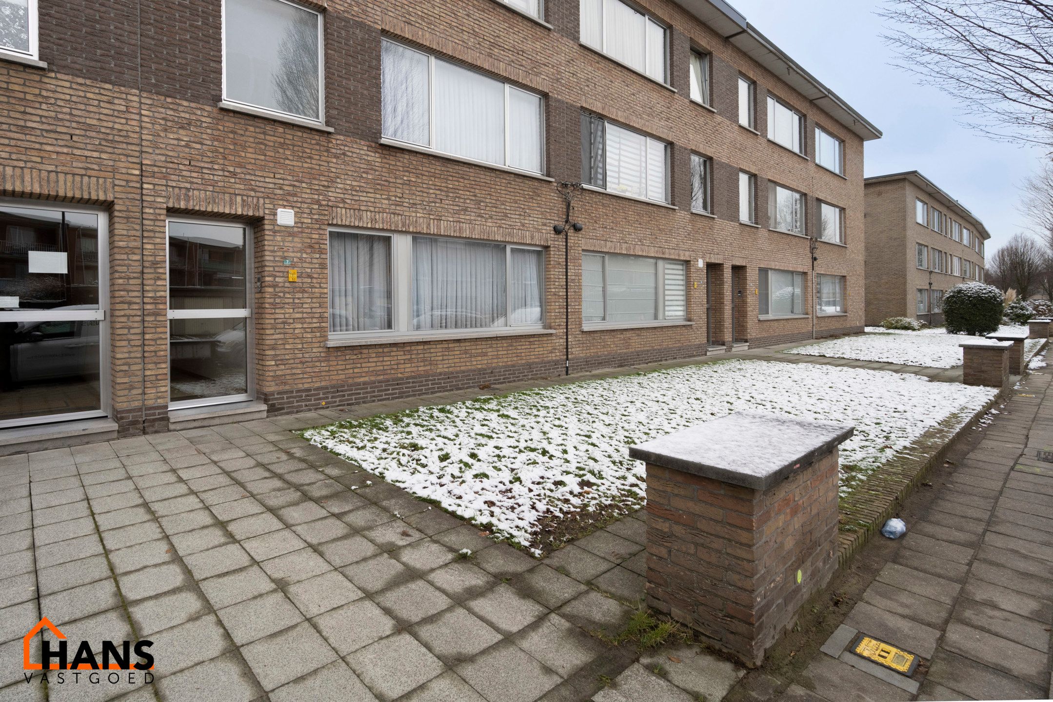 Gelijkvloersappartement met garagebox. foto 13