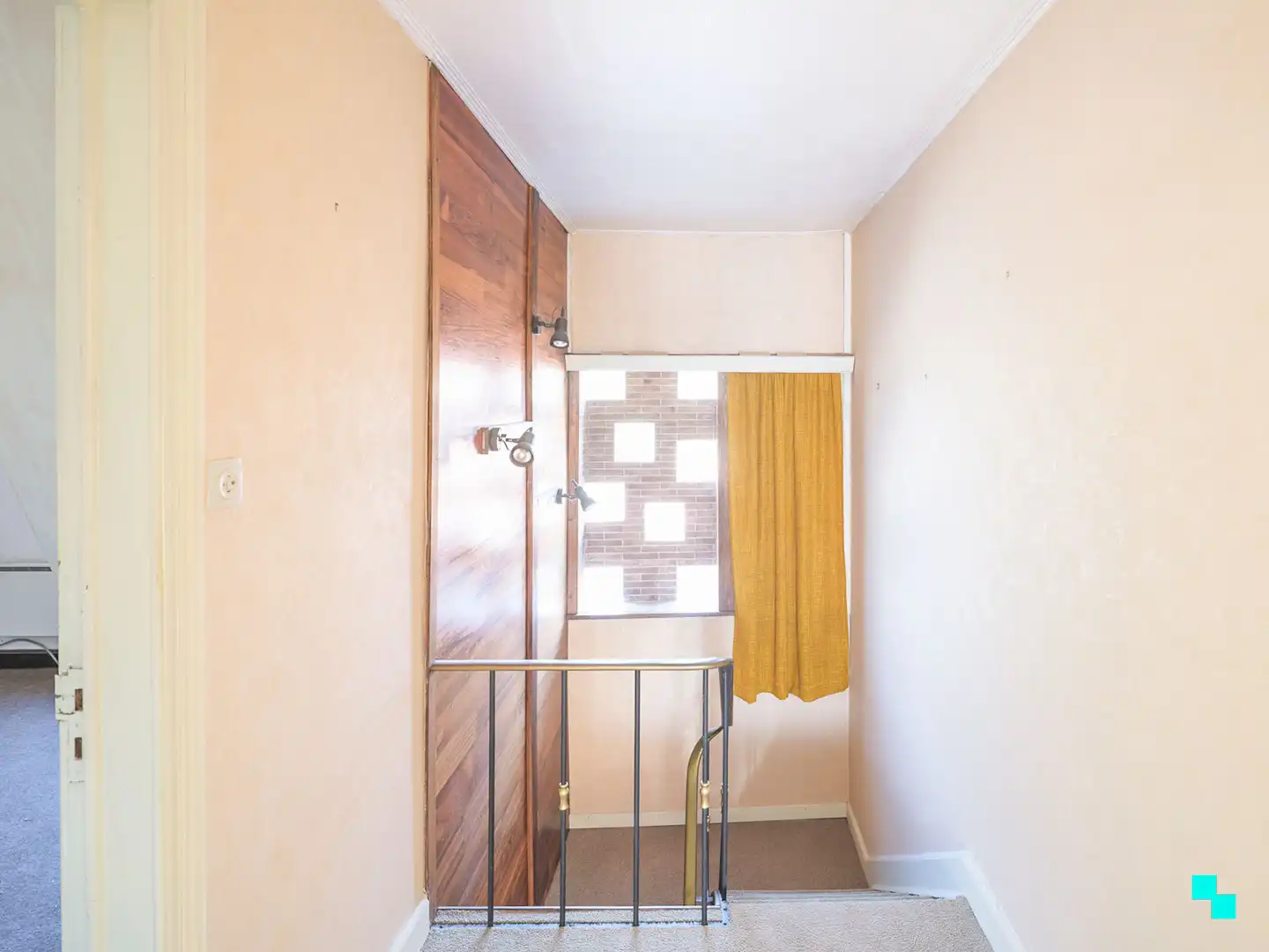Te renoveren woning met gezellige tuin in het hart van Merelbeke foto 13