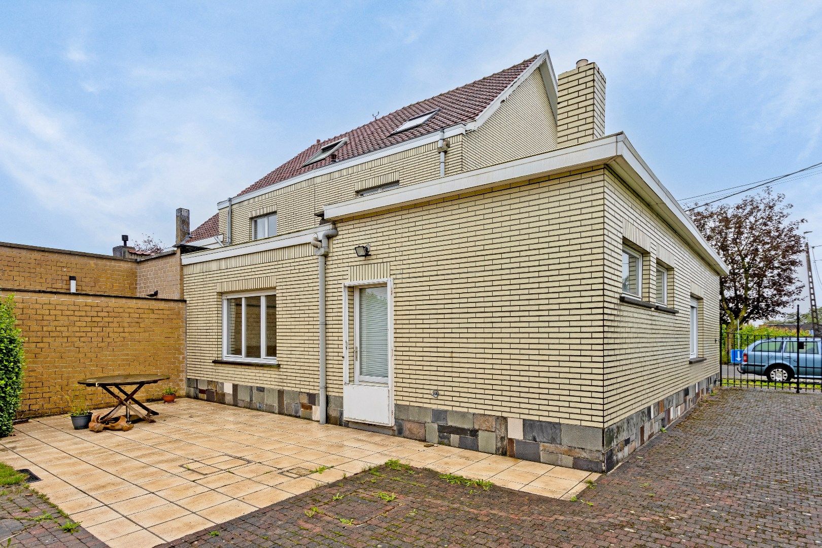 3-gevel woning met garage en tuin te Halle foto 24