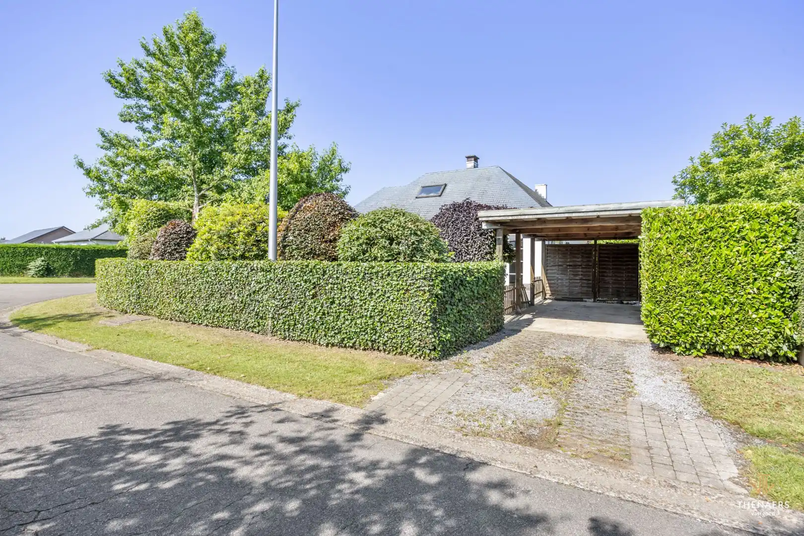 Statige villa met gelijkvloers wooncomfort op een toplocatie in Zonhoven. foto 36