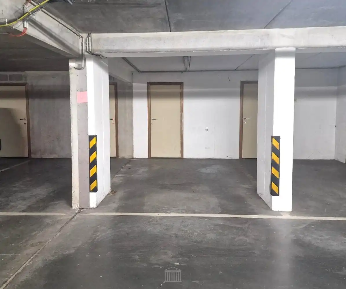 Ruim (126m²) en lichtrijk appartement met 3 slaapkamers, 2 terrassen in het stadscentrum! foto 26