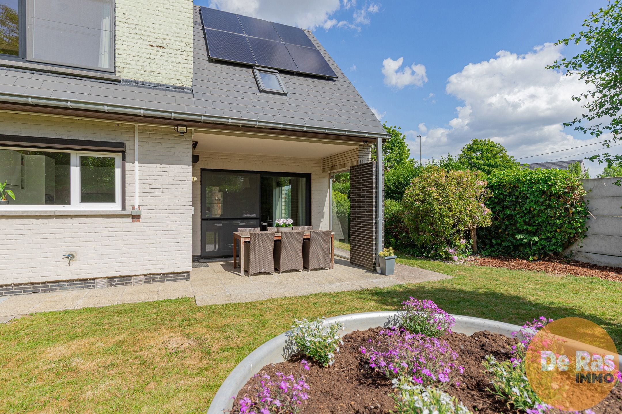 GEZINSWONING MET 4 SLAAPKAMERS EN TUIN foto 22