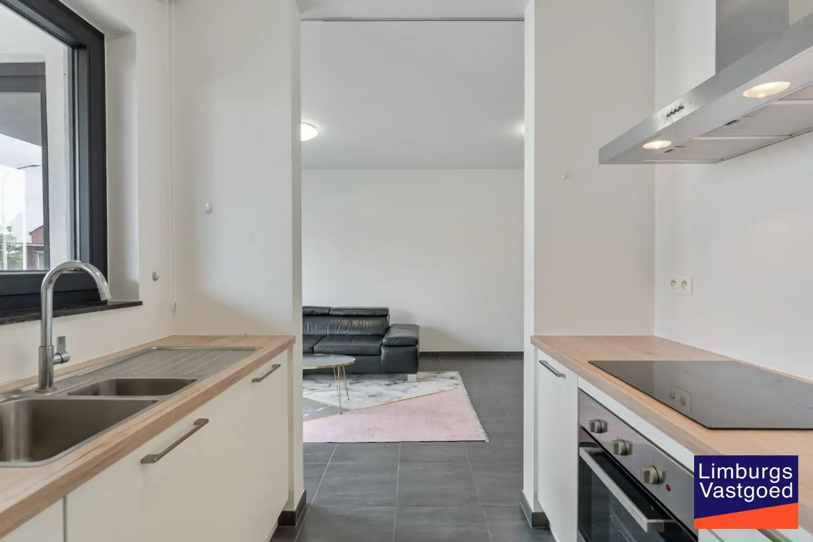 Appartement (80m²), 2 slpk, 2 ruime terrassen, autostaanplaats + kelderberging foto 6