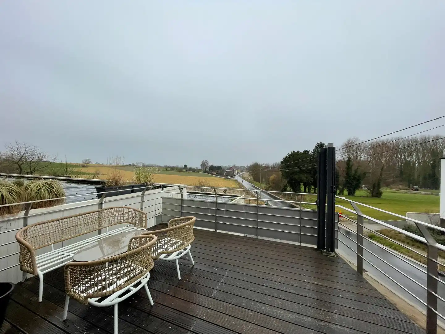 Ruim appartement met zonnig terras - geen lasten foto 11