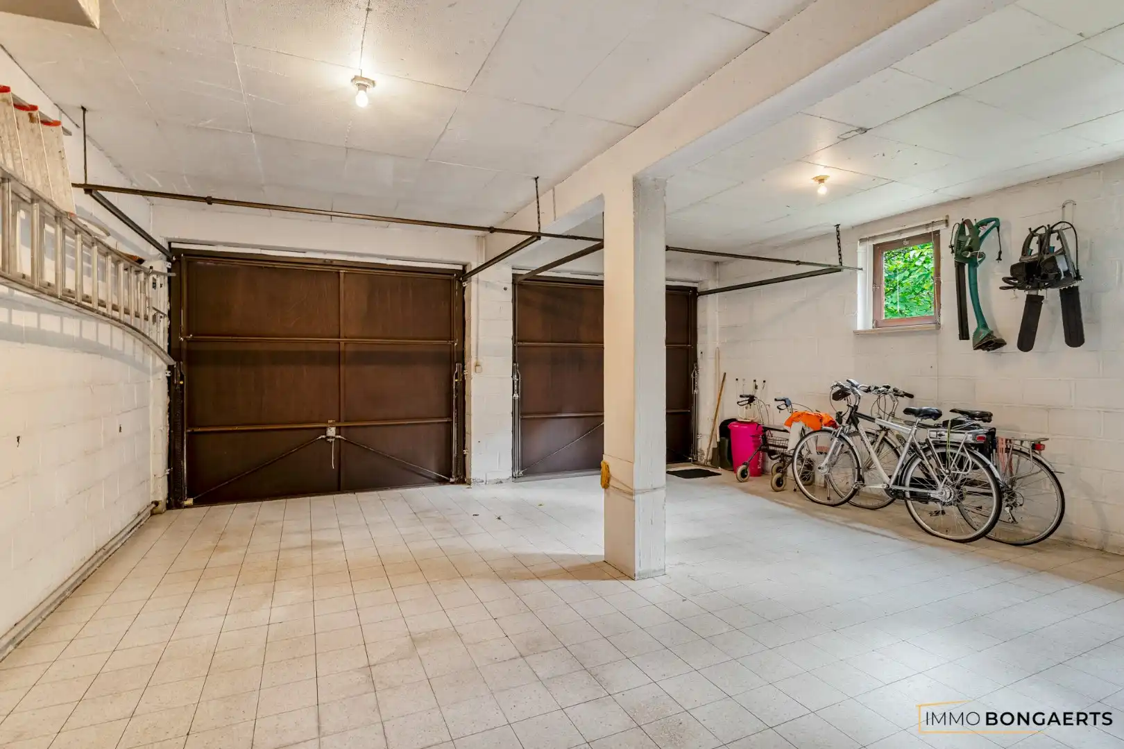 Prachtige villa met praktijkruimte en royale tuin in Houthalen-Oost foto 15