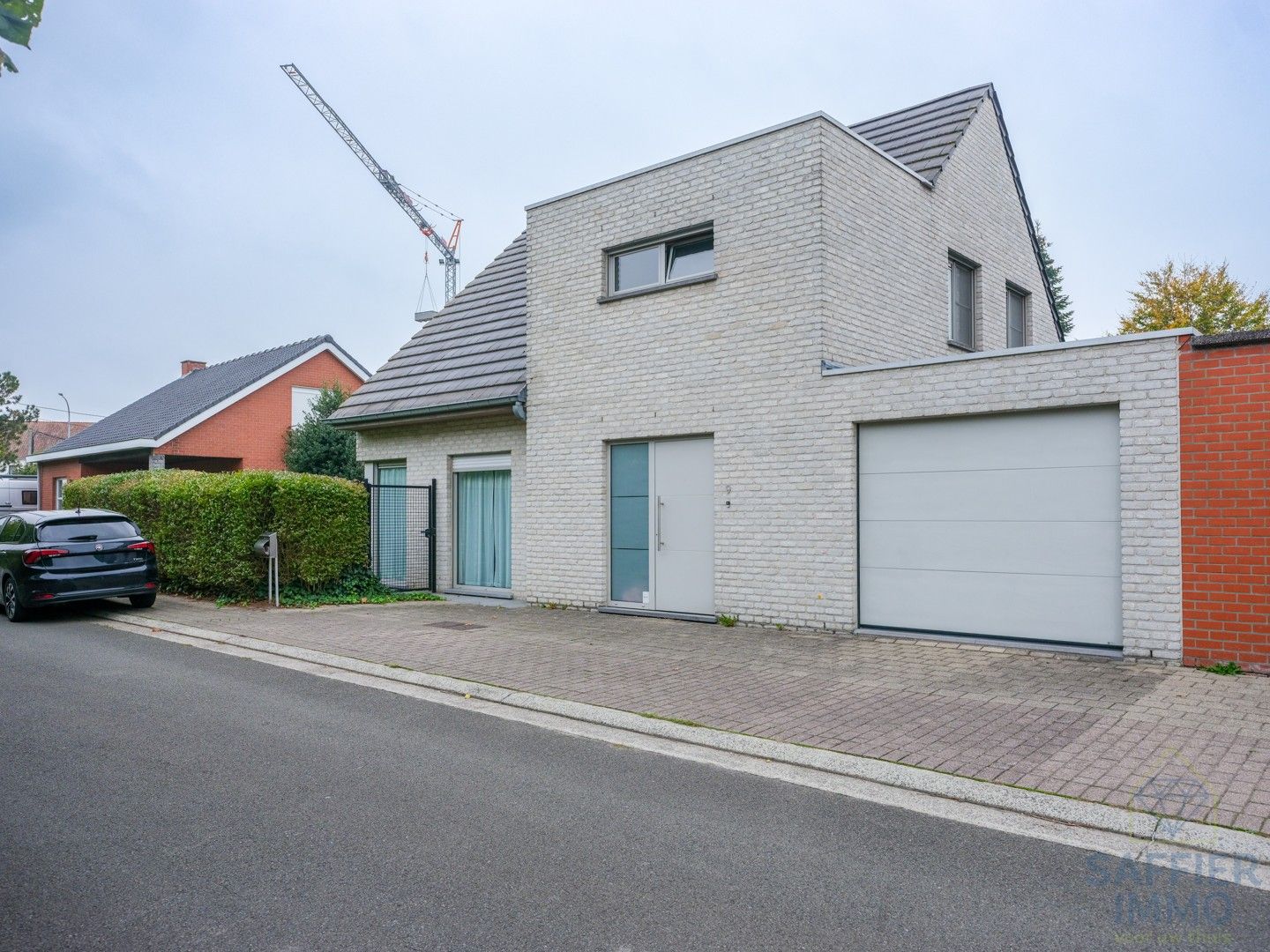 Recente en ruime woning te Kuurne foto {{pictureIndex}}