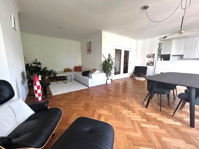 Appartement van 135 m² met 2 ruime slaapkamers in centrum Hasselt foto 4