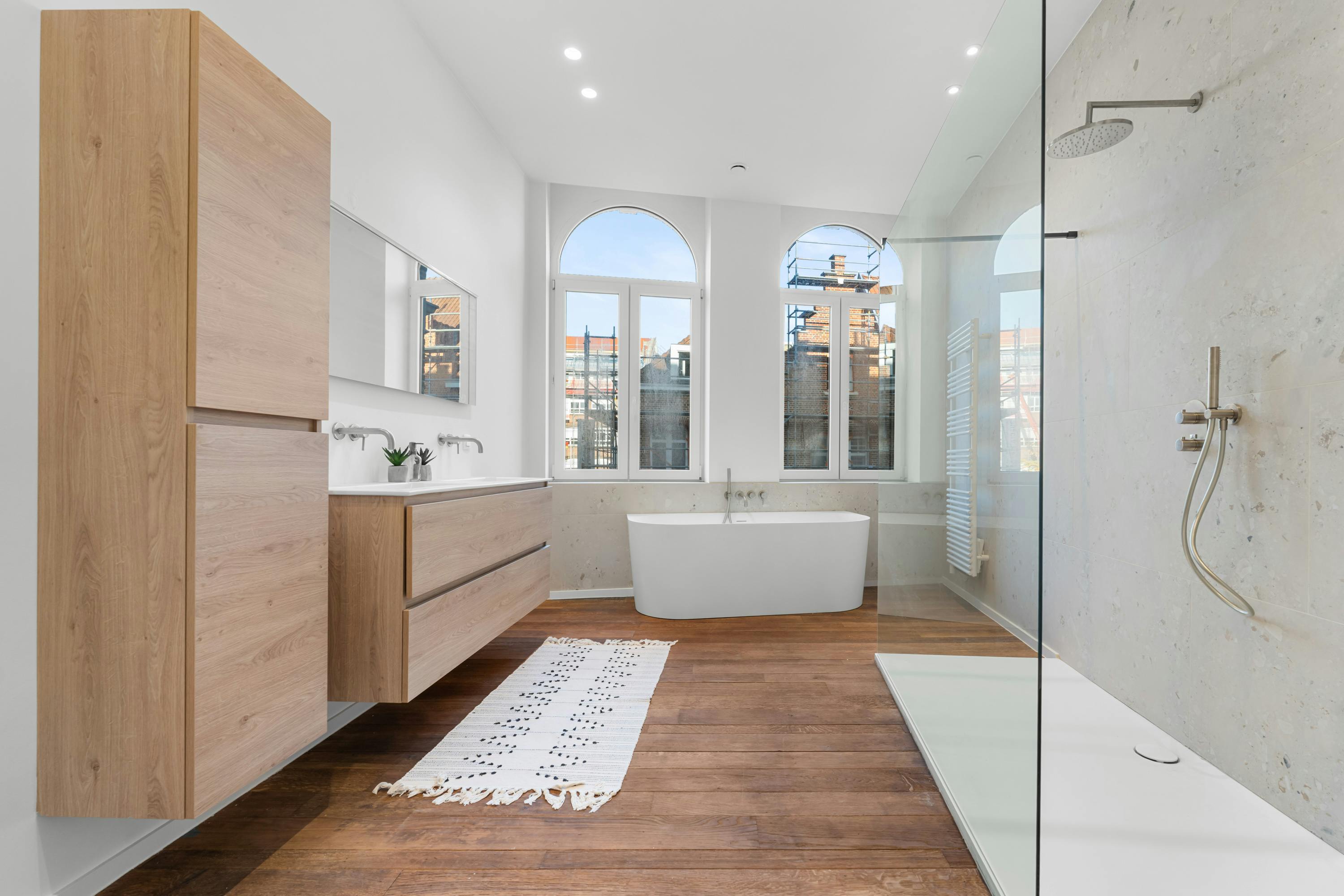 Prachtig huis te koop in Ieper centrum met lift  foto 21