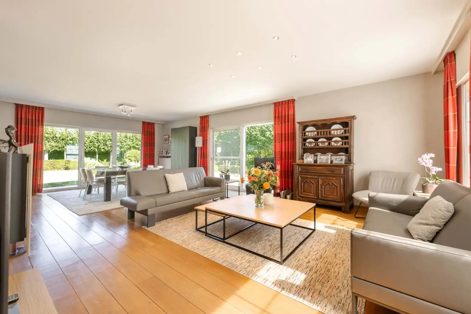 PERFECT ONDERHOUDEN STATIGE VILLA OP 1.121 m²  | ENERGIEVRIENDELIJK  foto 4