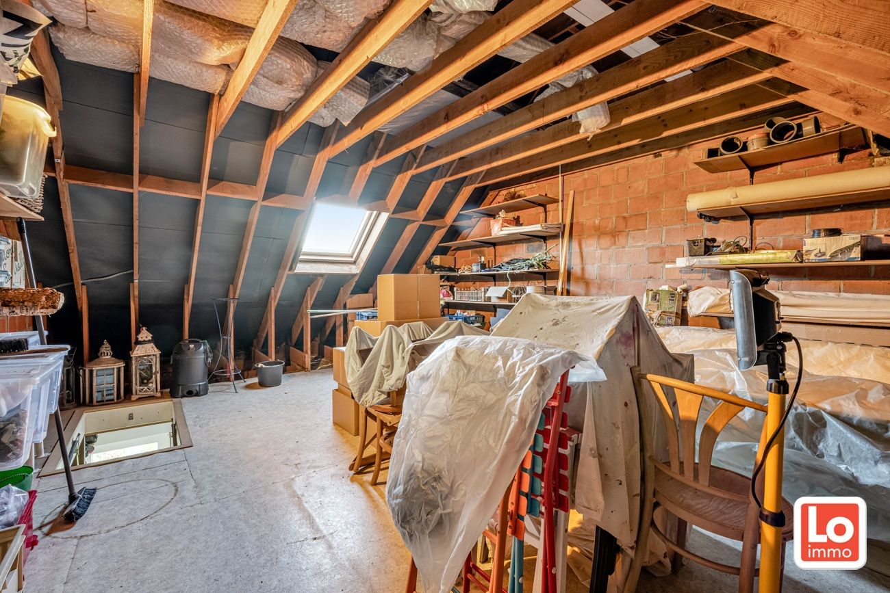 Charmante halfopen woning met inpandige garage op een rustige en groene locatie in Beervelde! foto 22