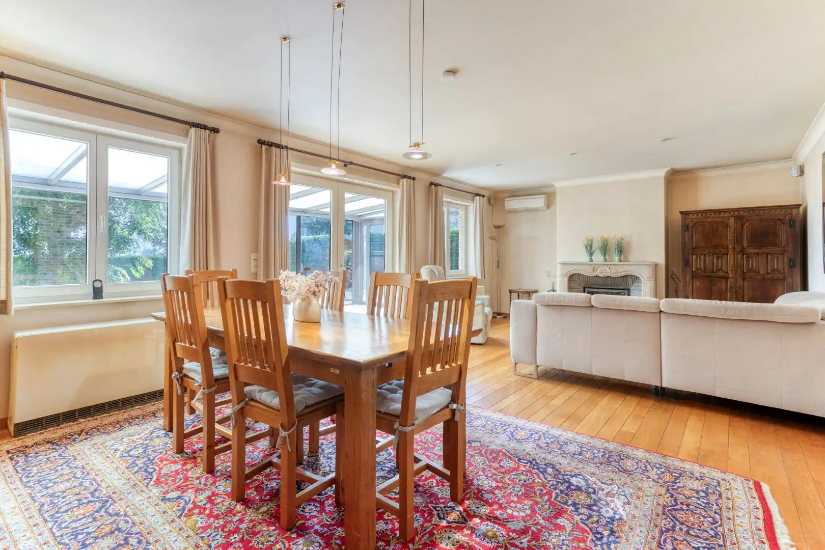 Degelijke villa in rustige buurt op 750 m²! foto 6