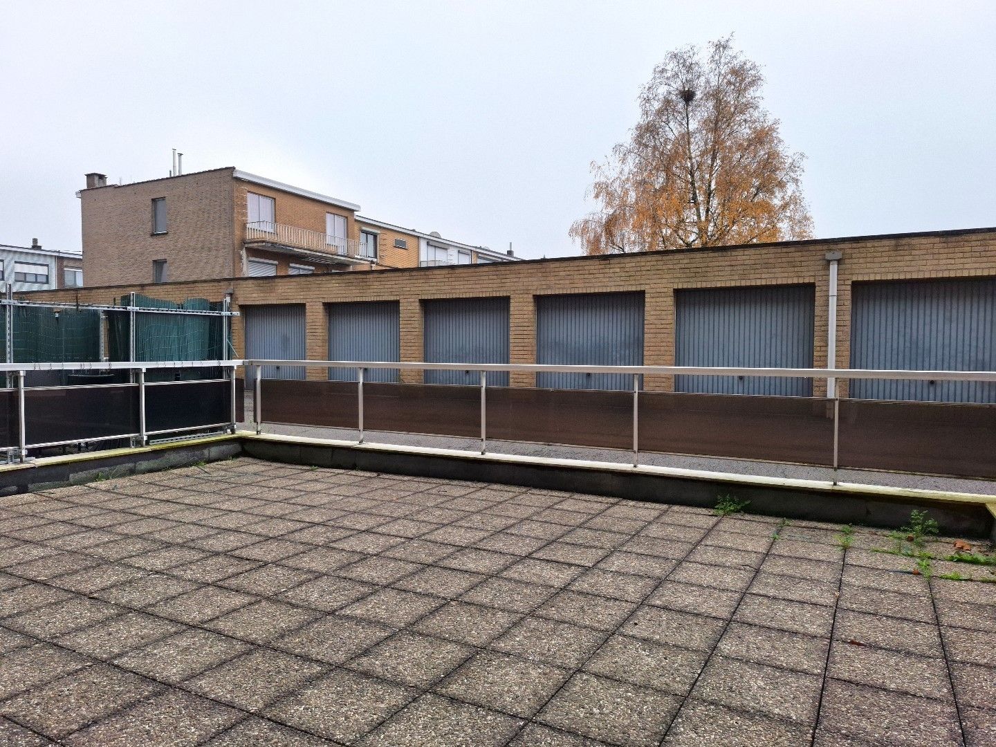 Instapklaar gelijkvloers appartement met 2 slaapkamers, terras en ondergrondse staanplaats foto 6