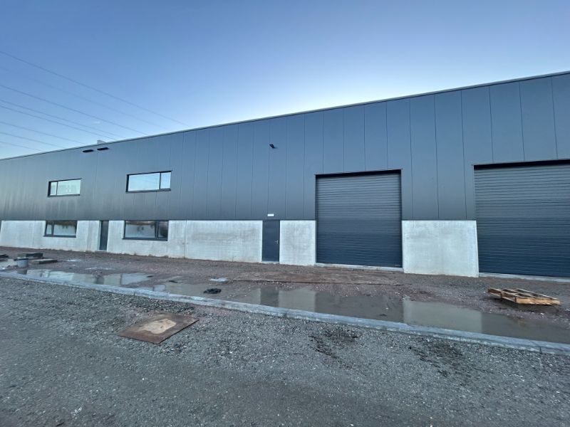 *** LAATSTE 2 *** grote nieuwbouw KMO-UNITS - oppervlakte 508m² foto 9