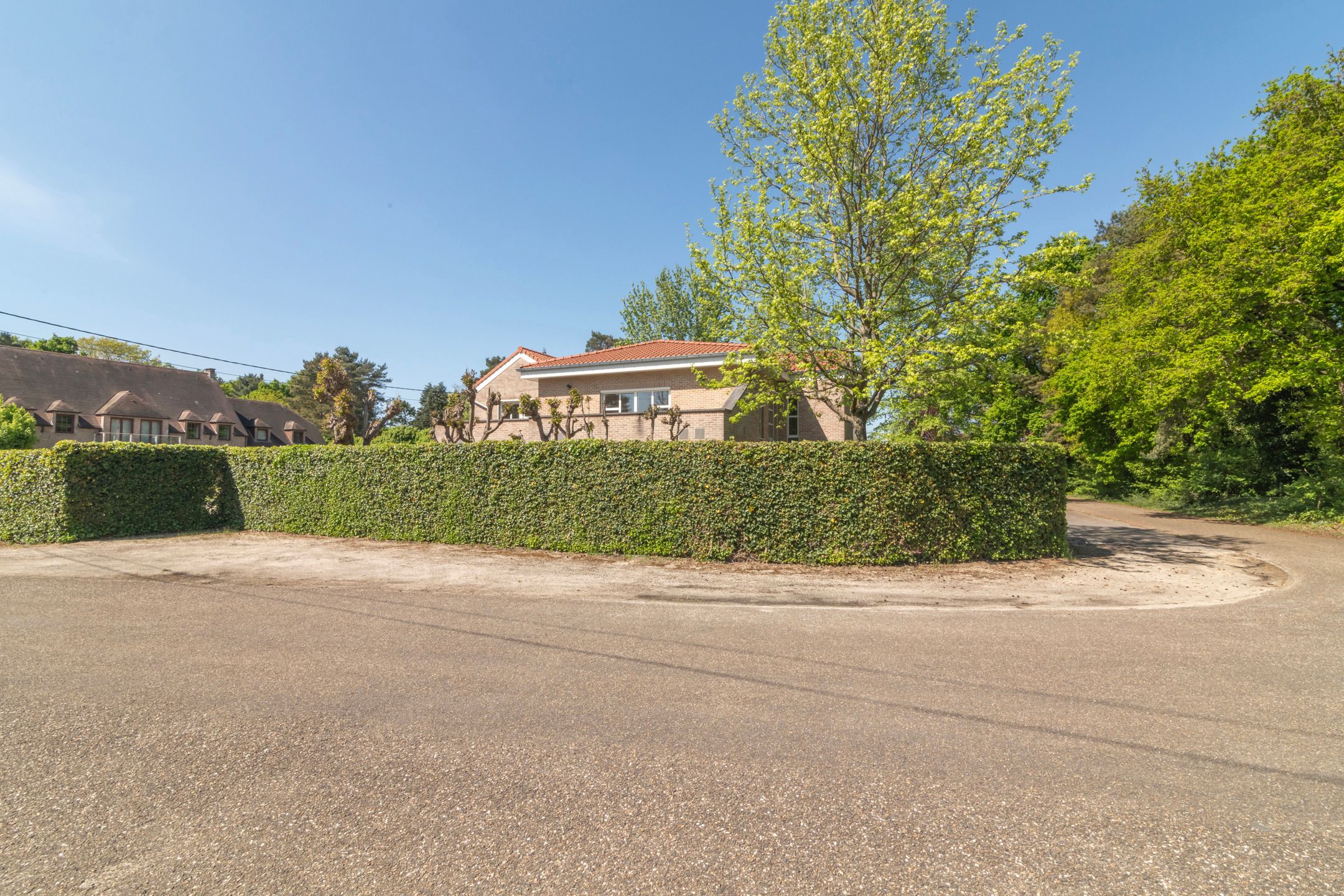 Kantoor- of praktijkruimte met woning op toplocatie foto 33