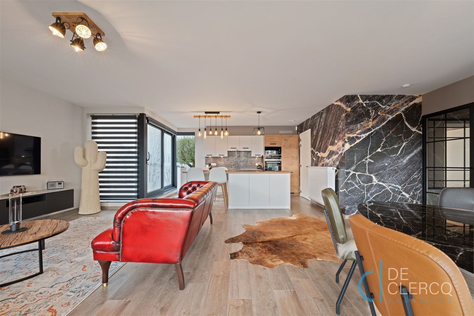 Tijdloos, modern penthouse te huur in centrum Lochristi!  foto 5