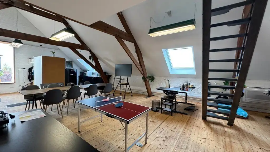 Loftkantoor te huur in Eskimofabriek te Gent foto 7
