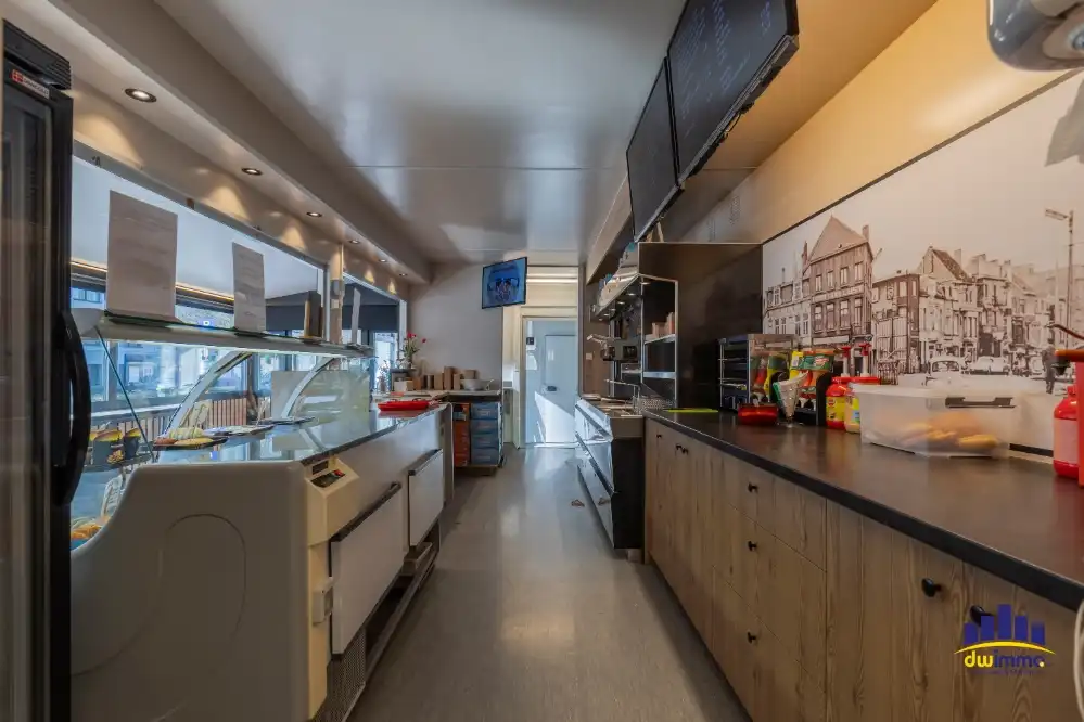 Zeer goed gelegen frituur over te nemen in studentenbuurt – Kortrijk foto 7