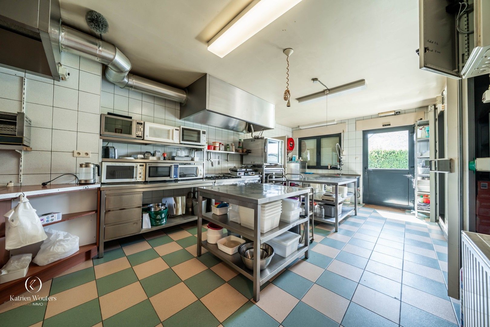 Uniek handelshuis op toplocatie! foto 8